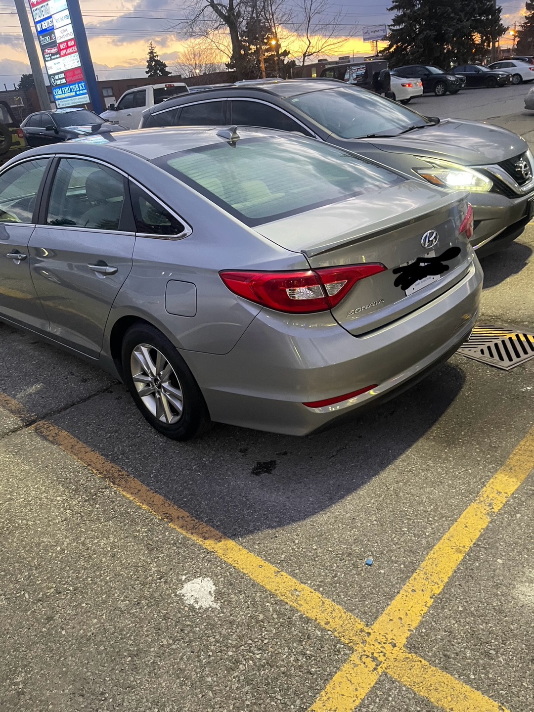2015 Hyundai Sonata - Excellent Condition - photo 3