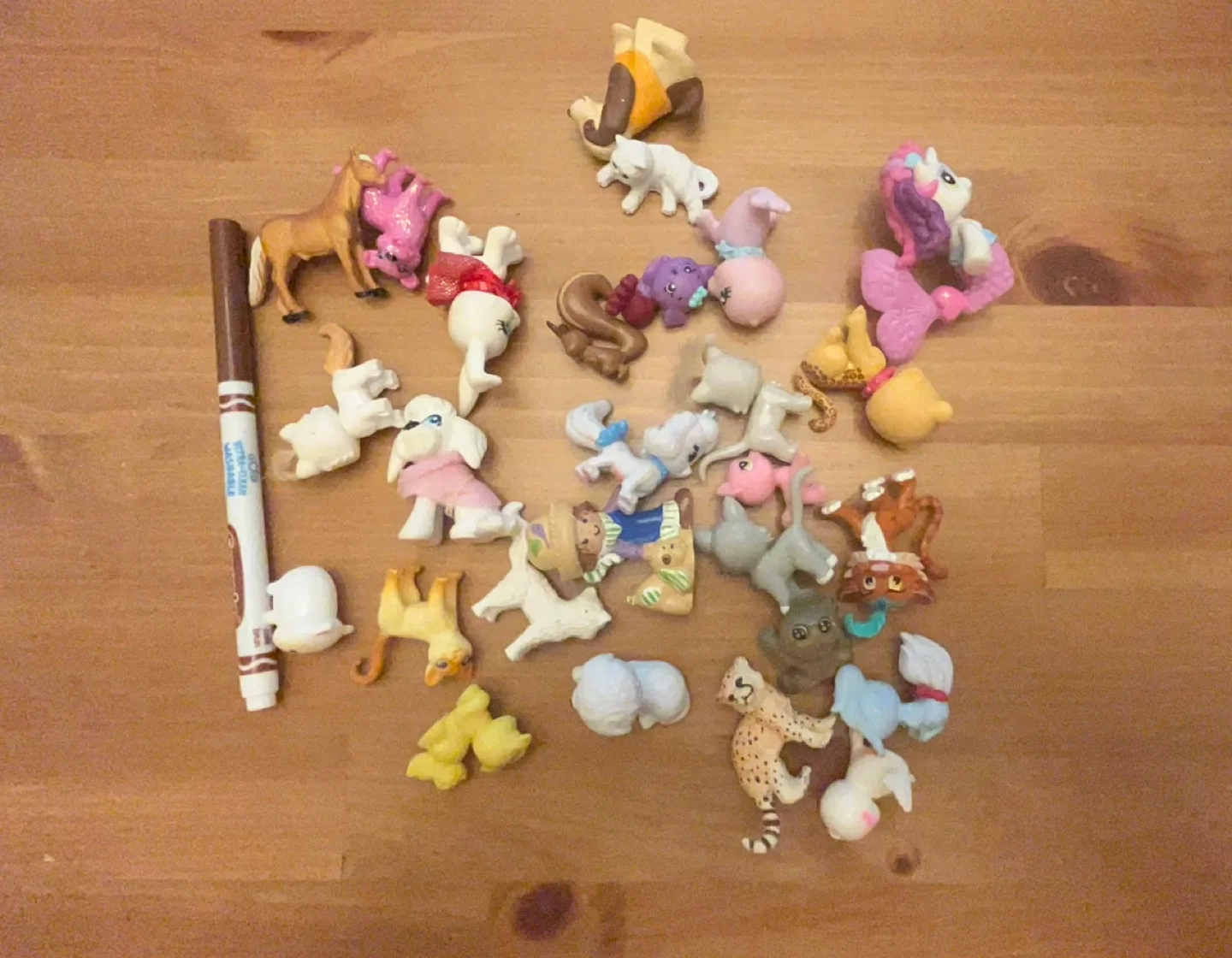 Large Lot of Collectible Mini Animal Figurines image indicator(2)