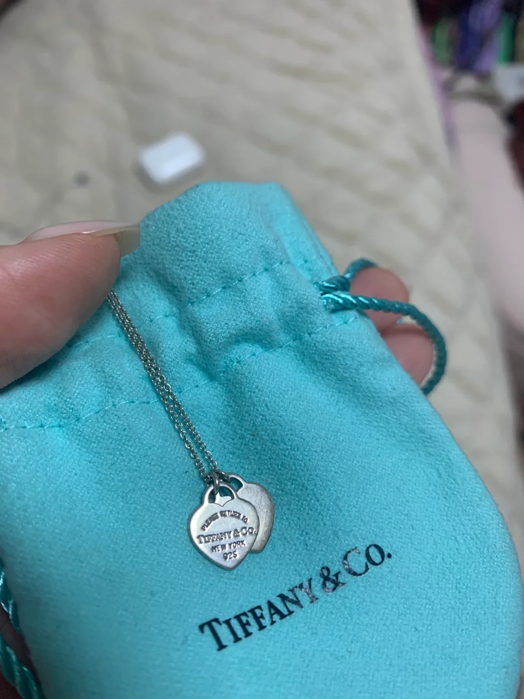 Tiffany & Co. Double Heart Pendant Necklace image indicator(3)