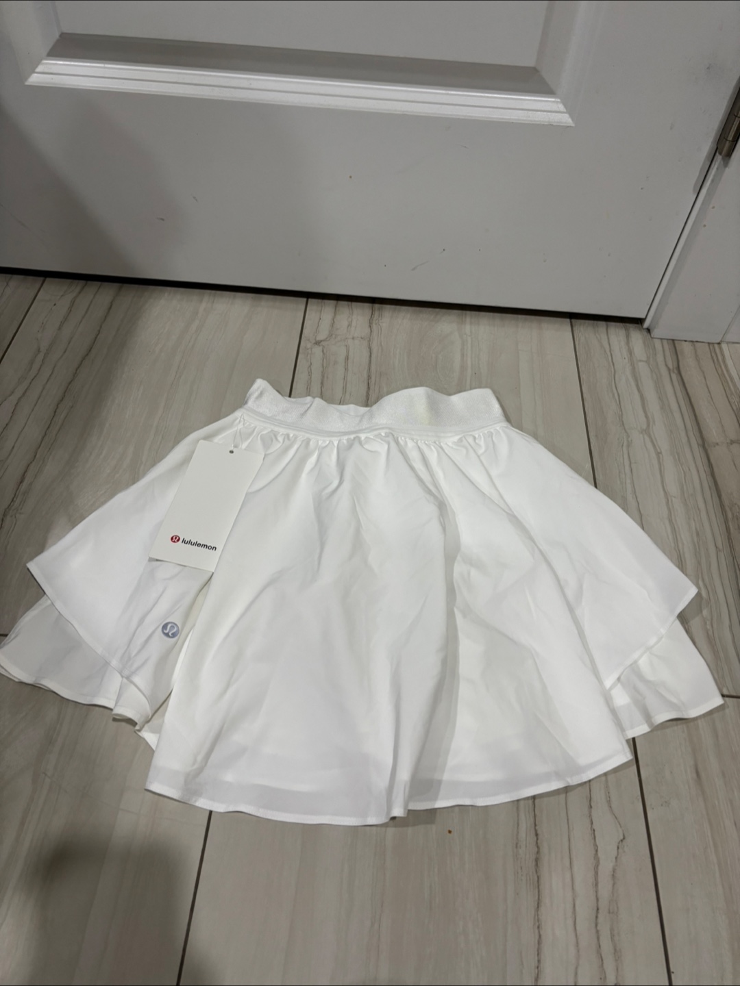 Lululemon Court Rival HR Skirt - Size 0 - photo 3