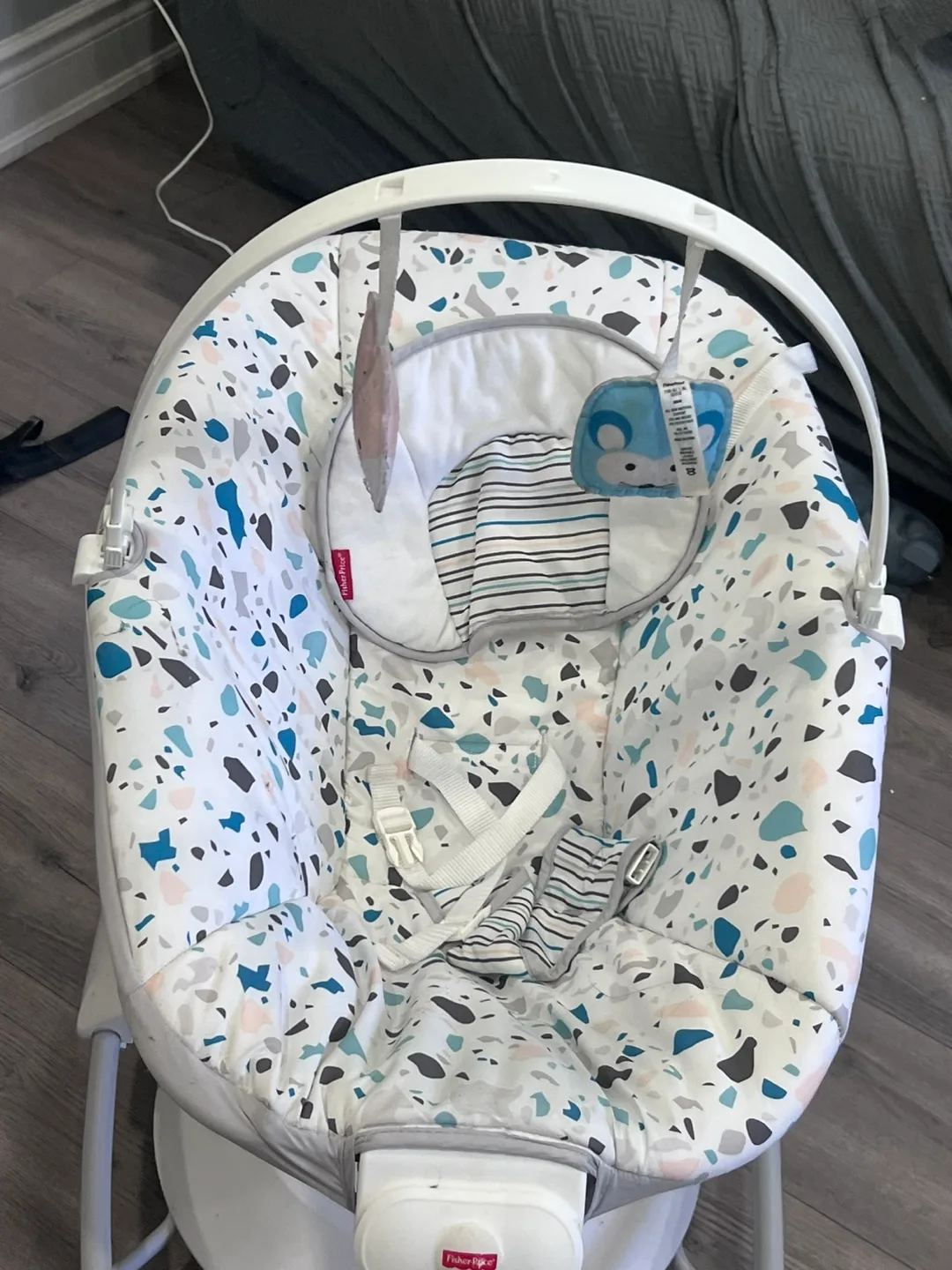 Fisher-Price Soothing Swing image indicator(2)