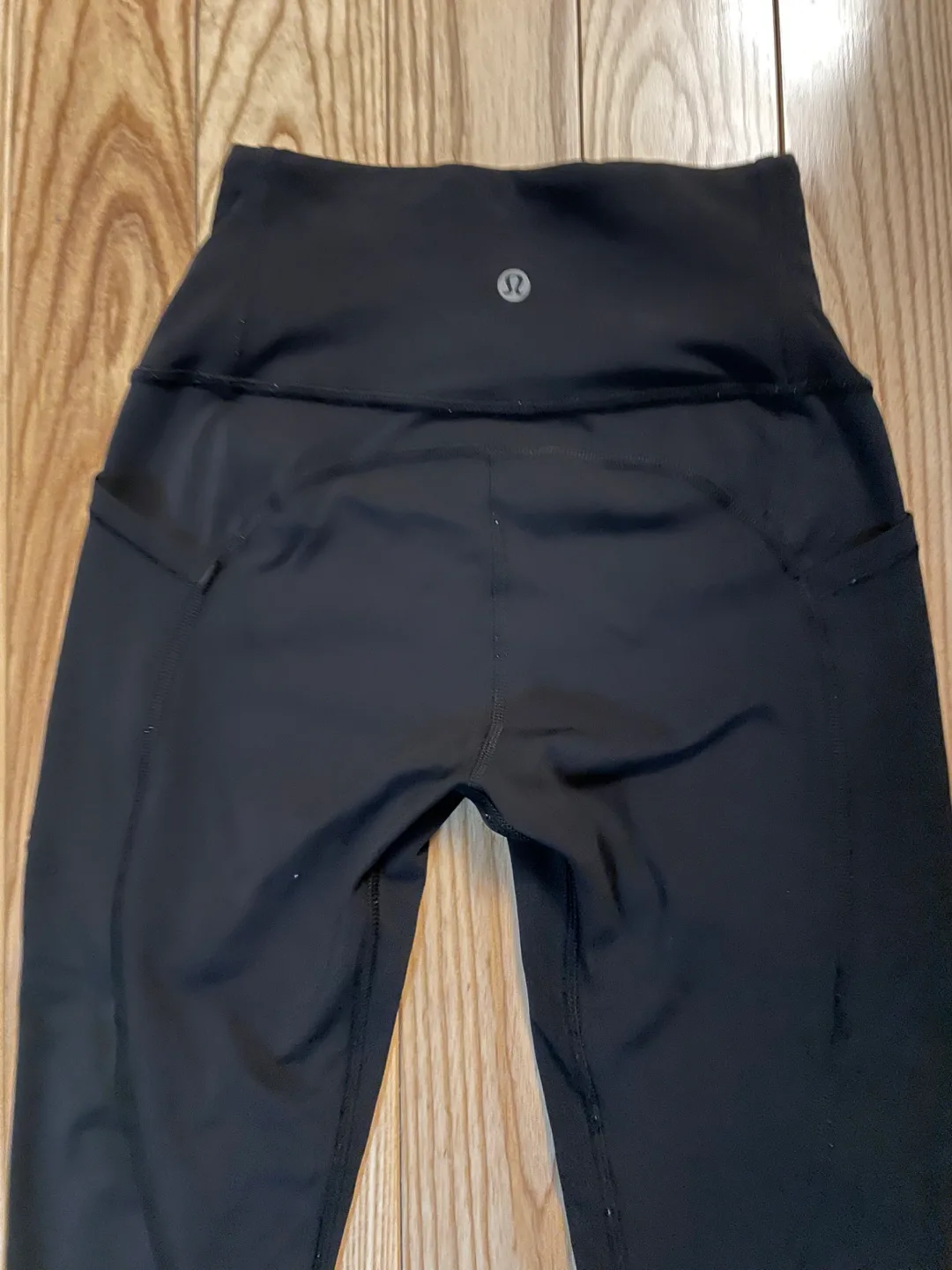Lululemon Black Leggings with side Pockets XS image indicator(2)