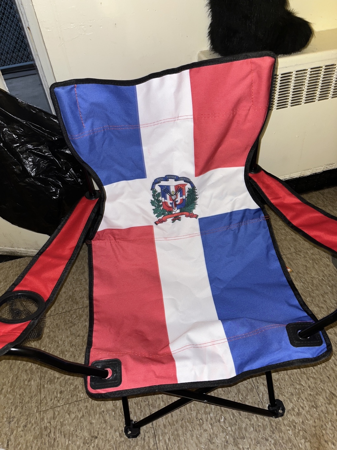 Dominican Republic Flag Folding Chair