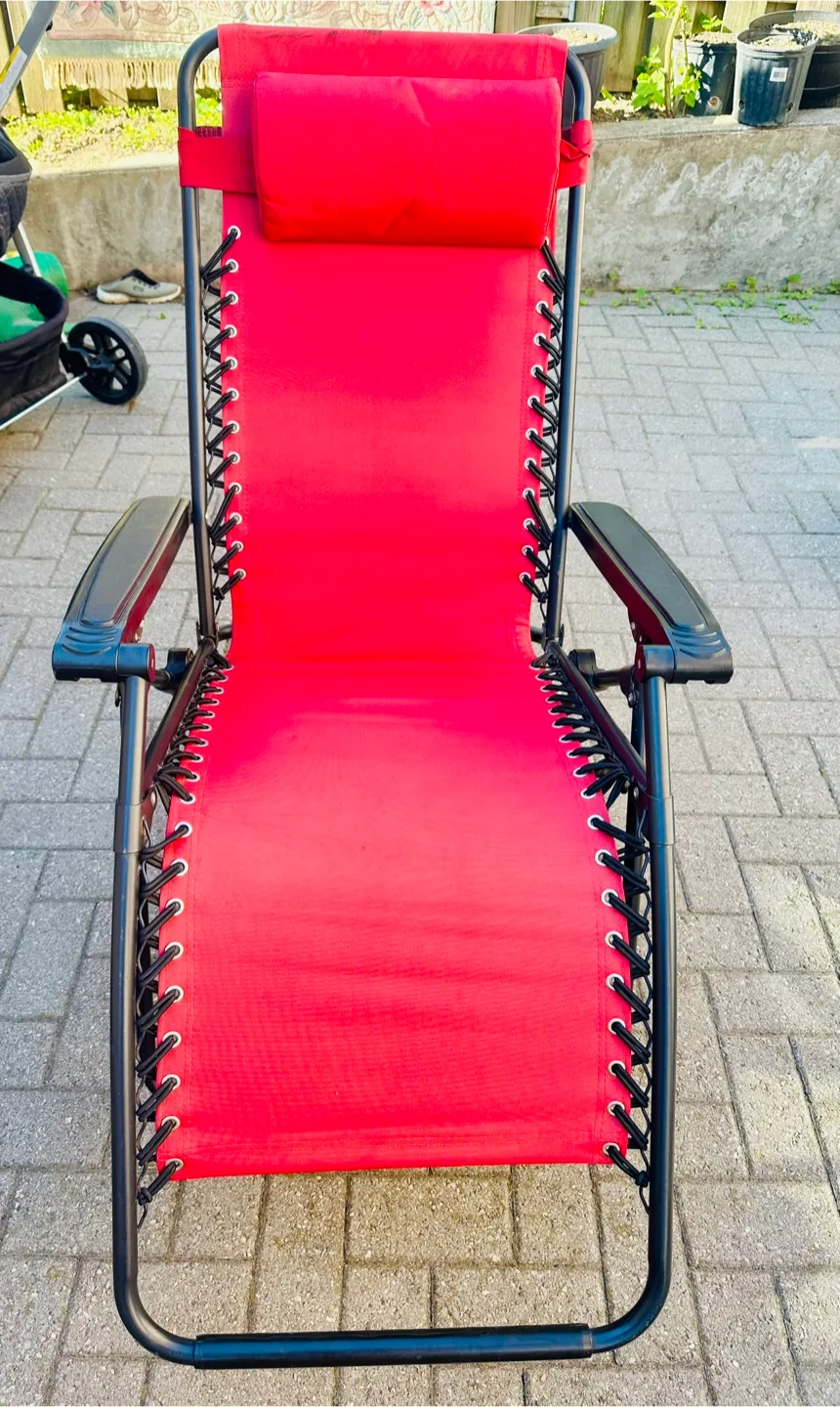 Red Zero Gravity Chair thumbnail