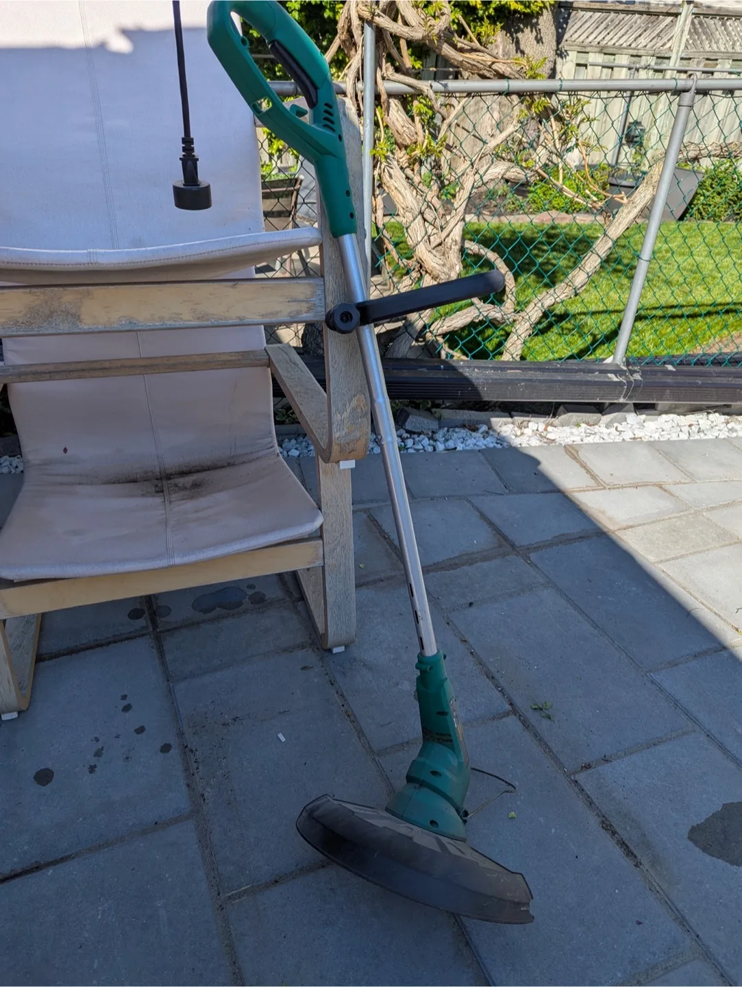 Cordless String Trimmer image indicator(2)