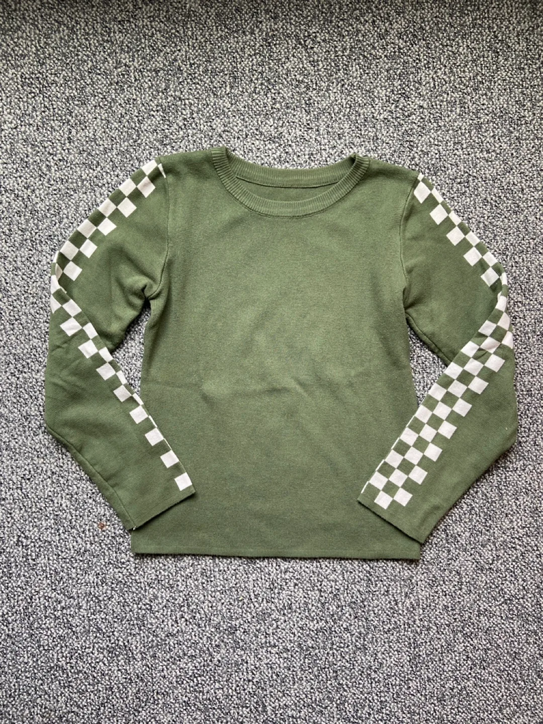 Olive Green Checkered Long Sleeve Sweater thumbnail