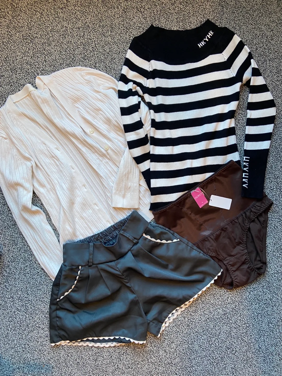 Women's Clothing Bundle: Cardigan, Sweater, Shorts & Panties thumbnail