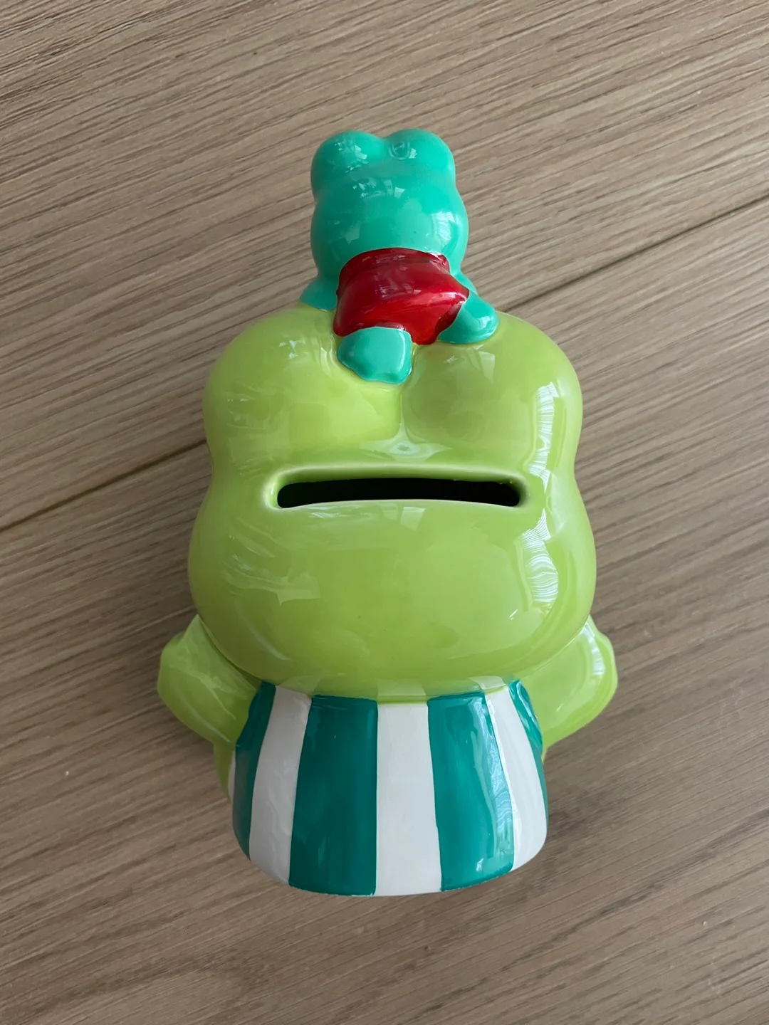 Keroppi Ceramic Piggy Bank image indicator(2)