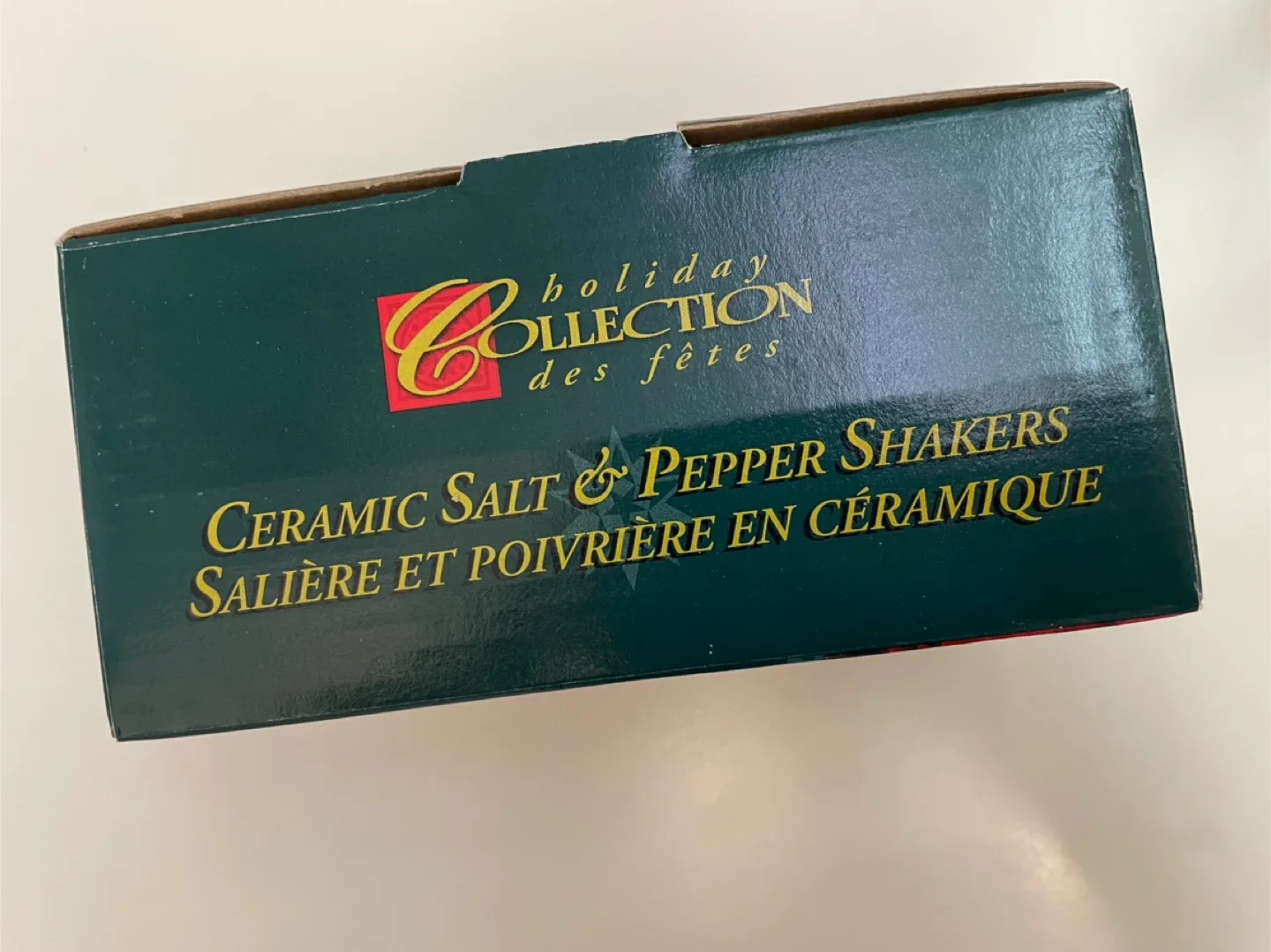 Holiday Collection Ceramic Snowman Salt & Pepper Shakers image indicator(2)