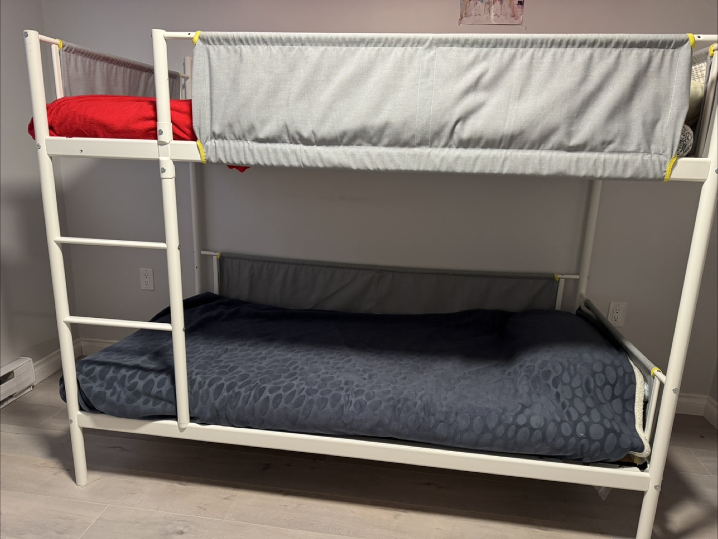 IKEA Twin-over-Twin Bunk Bed with Guardrails - photo 3