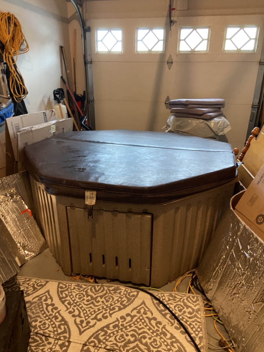 Strong Spas Hot Tub - photo 3