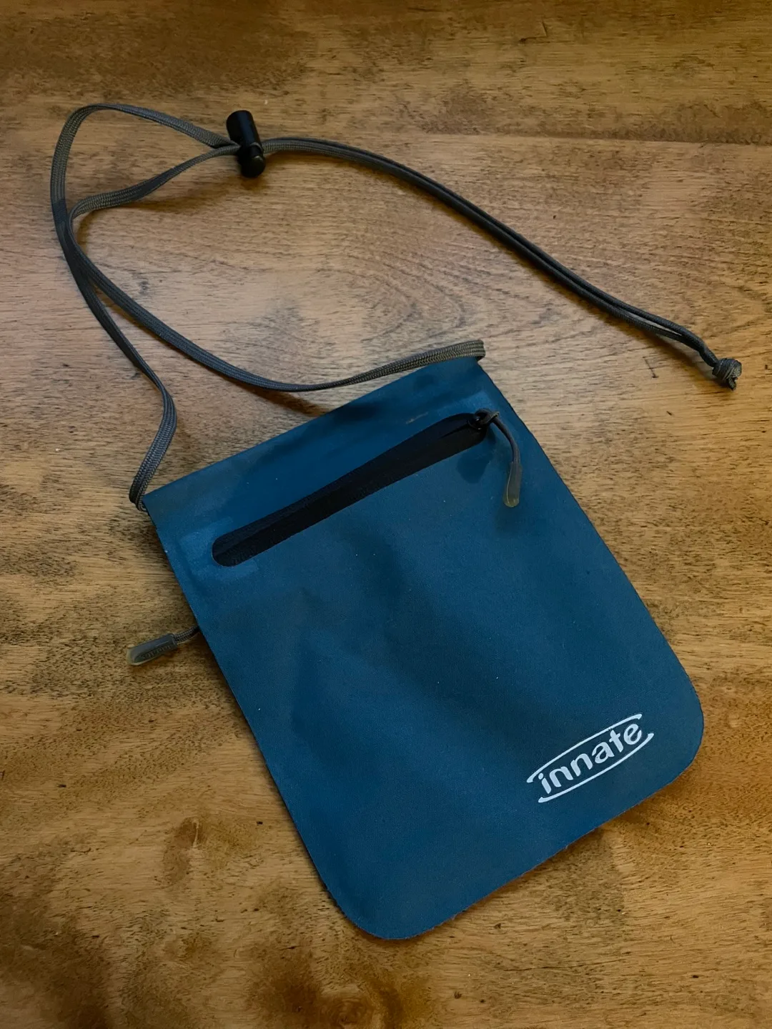 Innate Water resistant Phone Pouch image indicator(2)