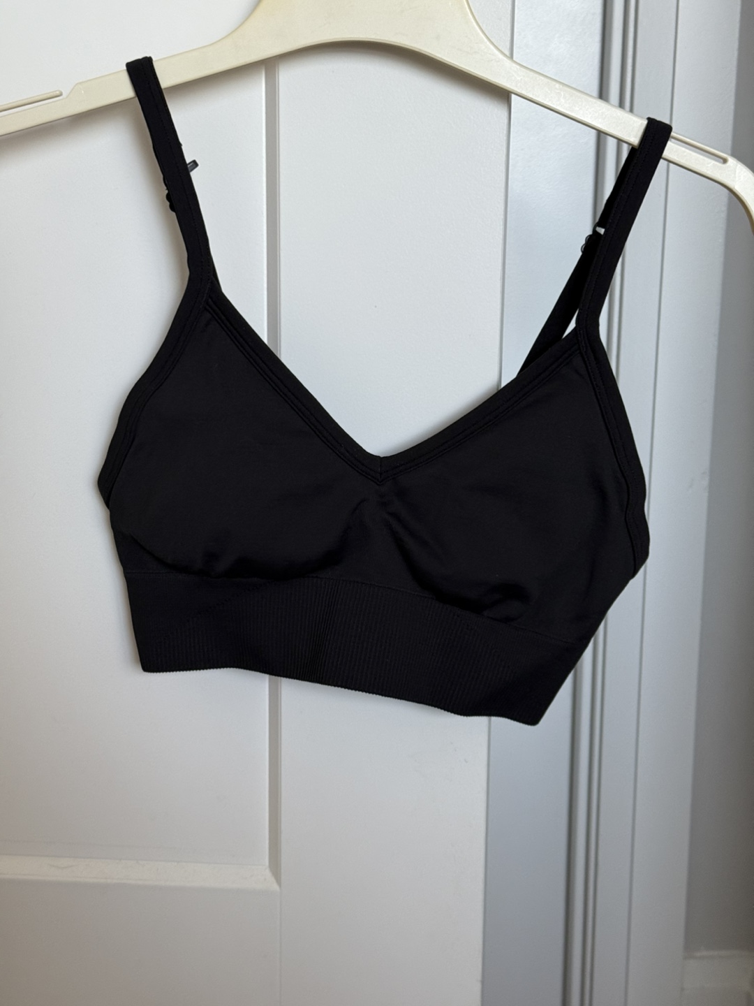 Ebb to Street Bra (Black, Size 4)