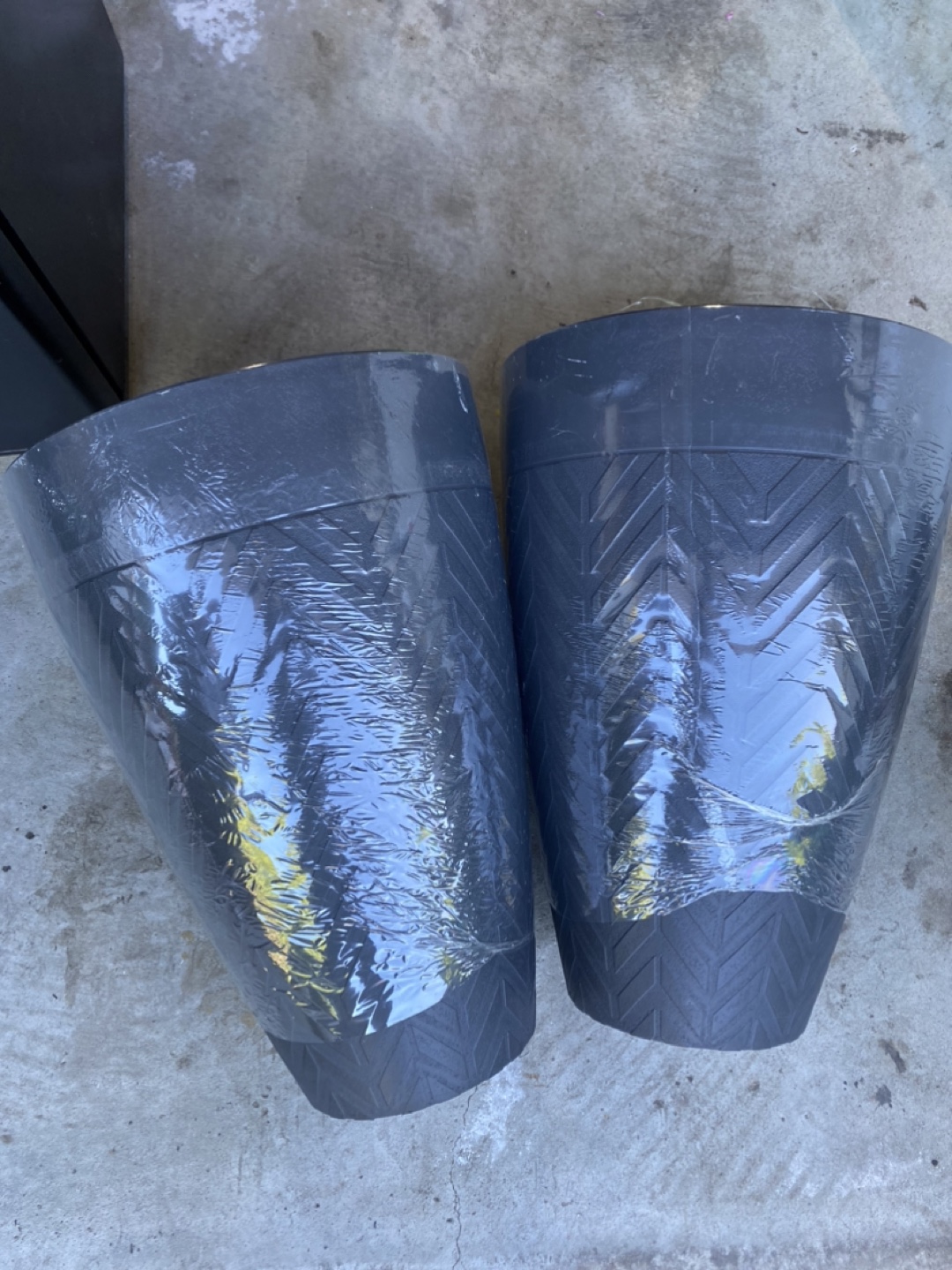 Pair of Large Dark Grey Plastic Planters - photo 3