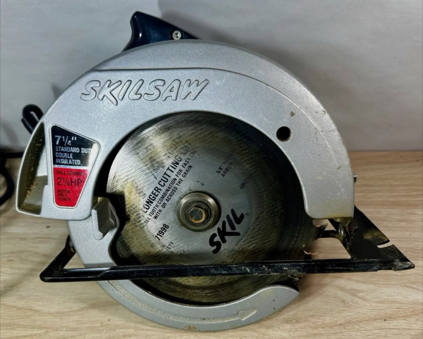 Skilsaw 7 1/4" Circular Saw 576 image indicator(2)