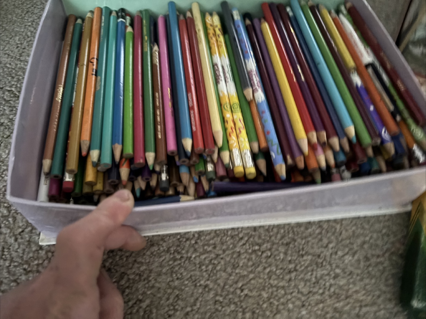 Huge Art Supplies Lot: Crayons, Coloured Pencils, Markers - photo 3