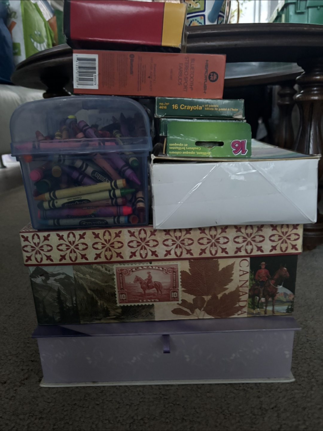 Huge Art Supplies Lot: Crayons, Coloured Pencils, Markers - photo 2