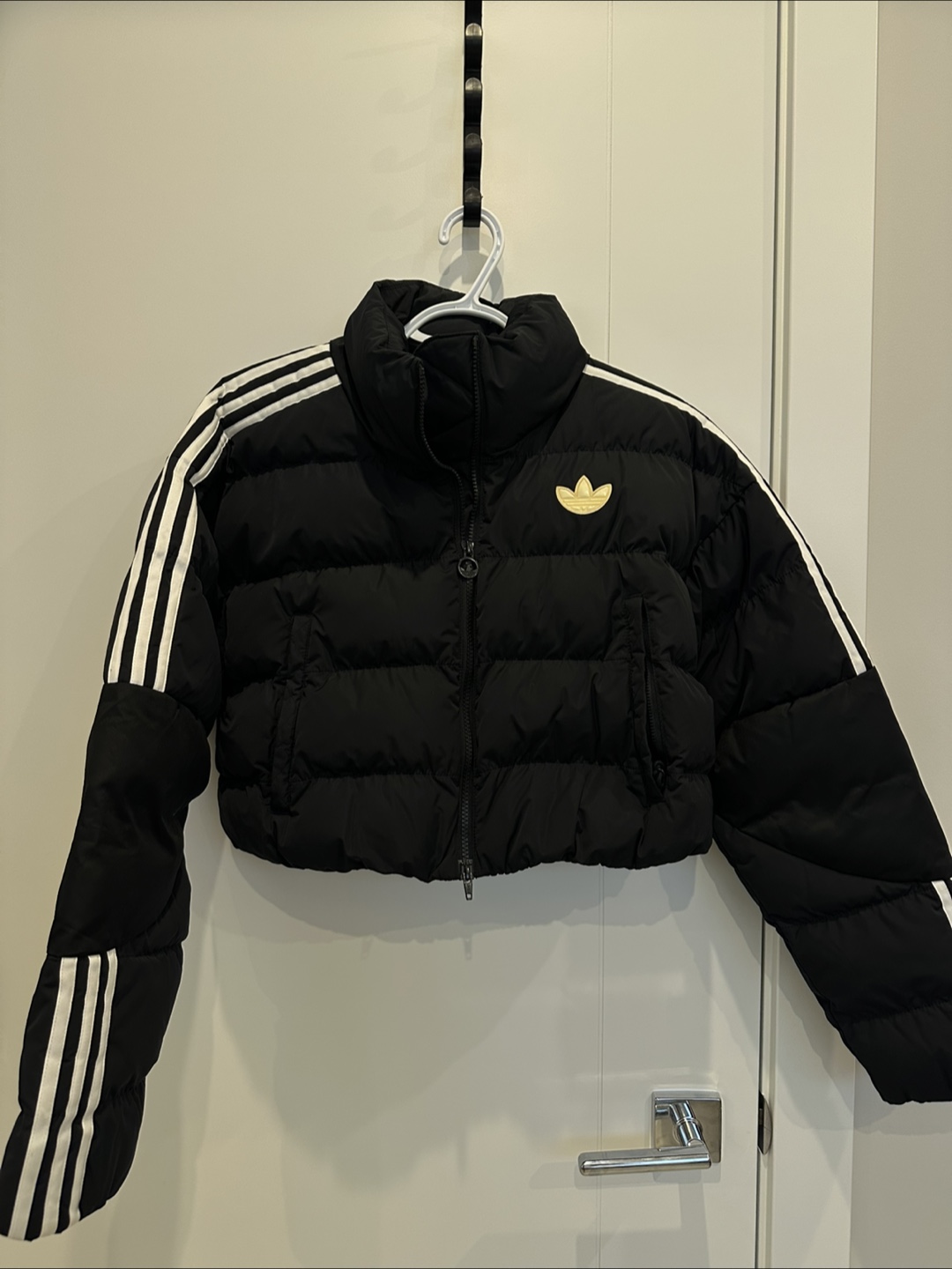 Adidas cropped puffer jacket - size small