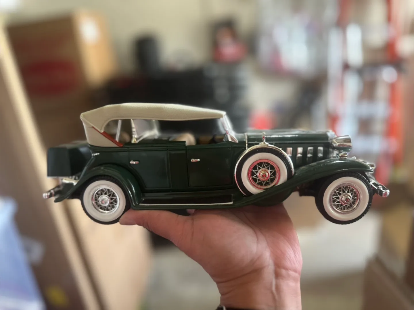 Lot of 4 1:18 Scale Model Cars thumbnail
