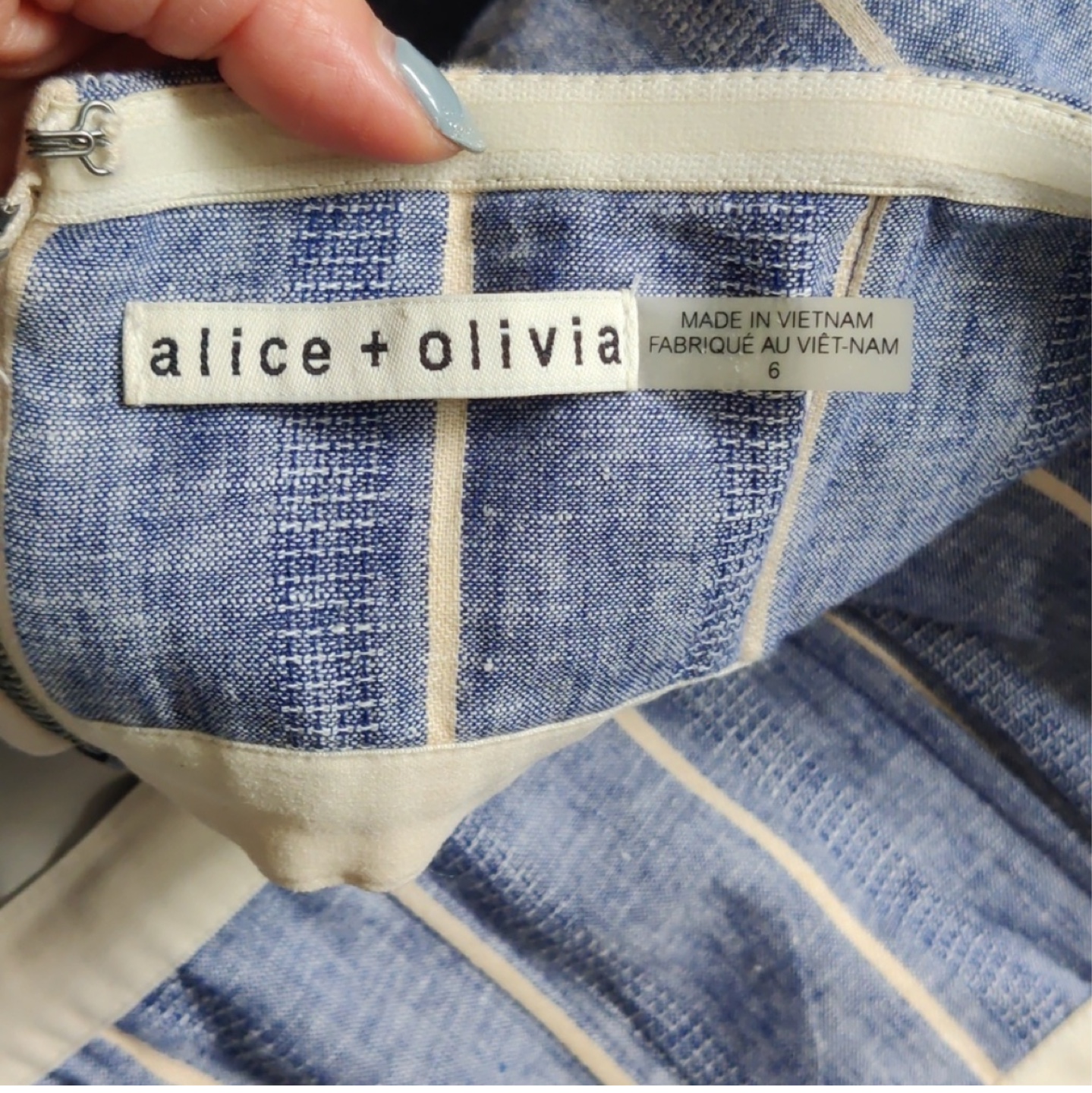 Alice + Olivia Blue Striped Linen Culotte Jumpsuit Size 6 - photo 3