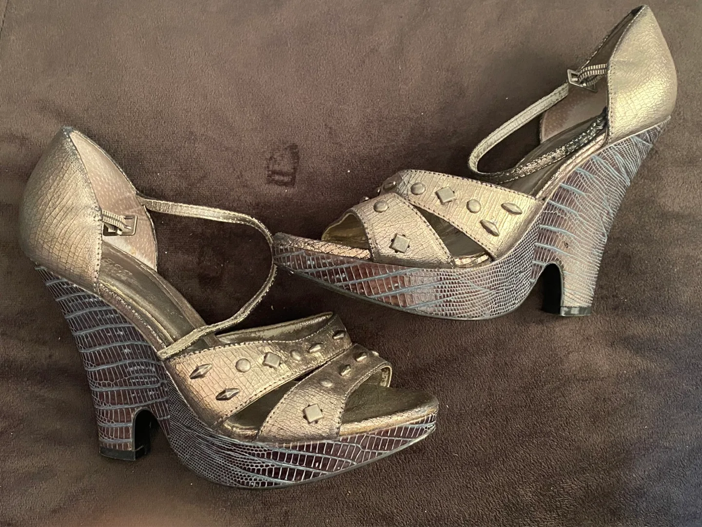 REAL Y2K GUESS HEELS thumbnail