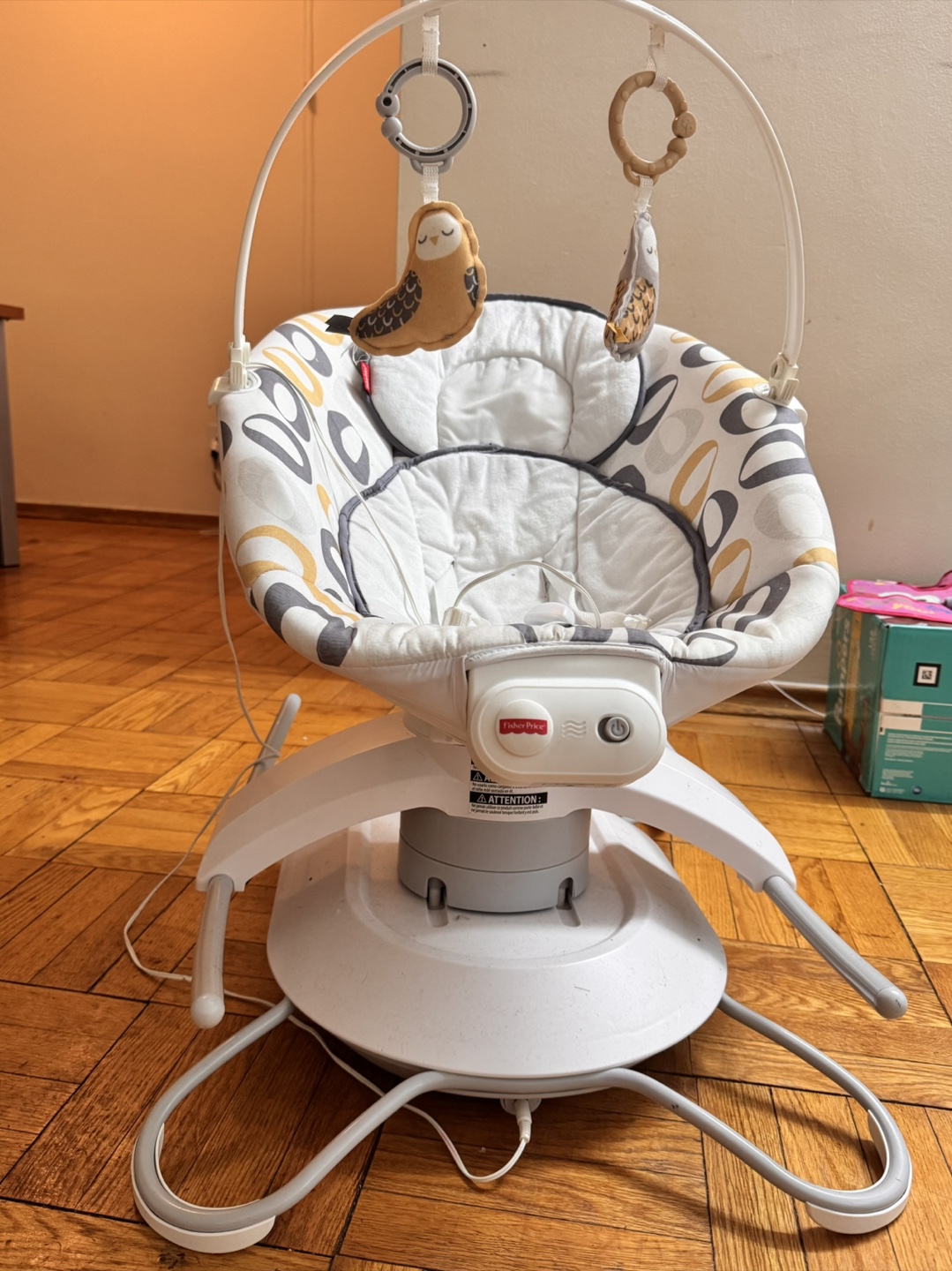 Fisher-Price Soothing Swing