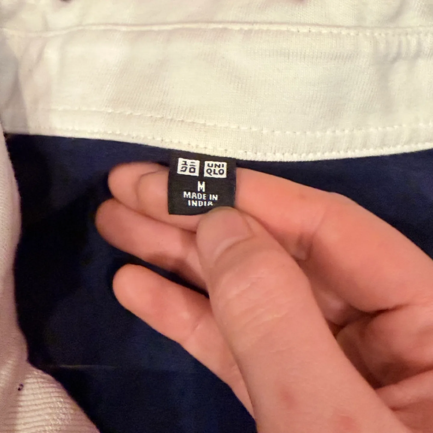 Two UNIQLO Rugby Shirts - size M image indicator(3)