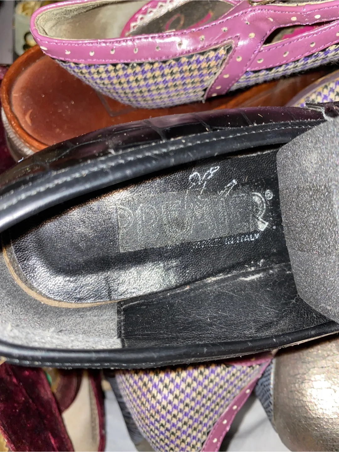 BLACK SQUARE TOE LEATHER HEELS image indicator(3)