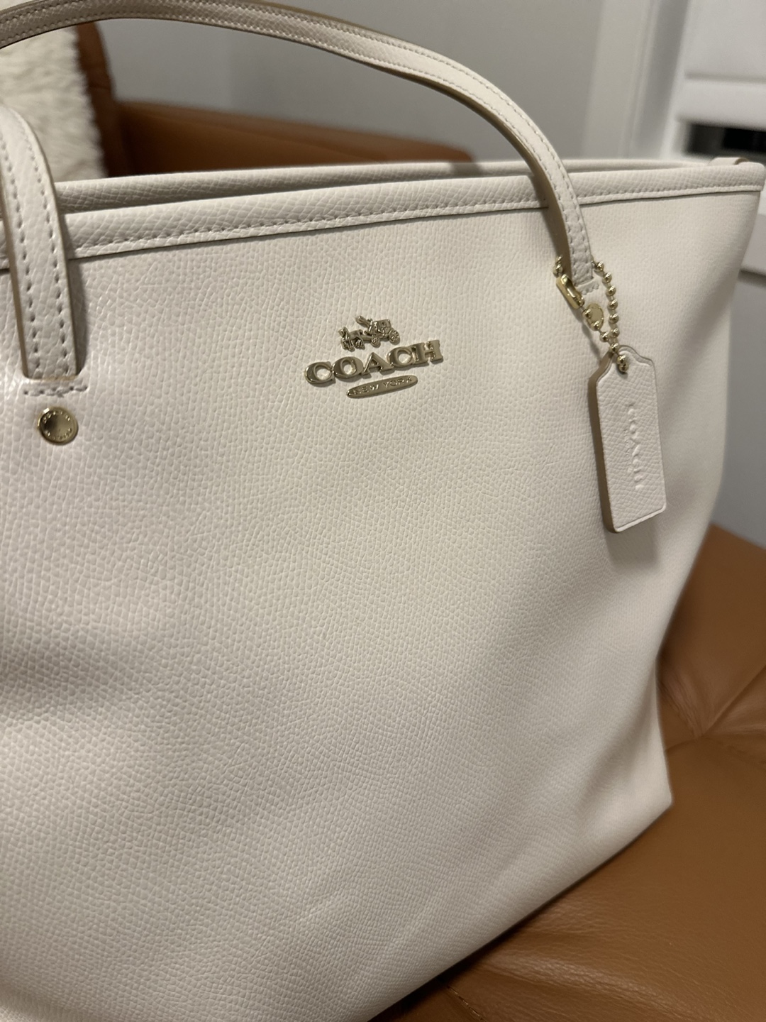 Coach City Tote Zip-Top Bag Large Capacity - Off-White - photo 3