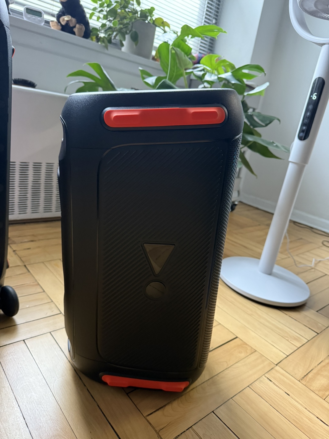 JBL PartyBox110 Portable Bluetooth Speaker - photo 3