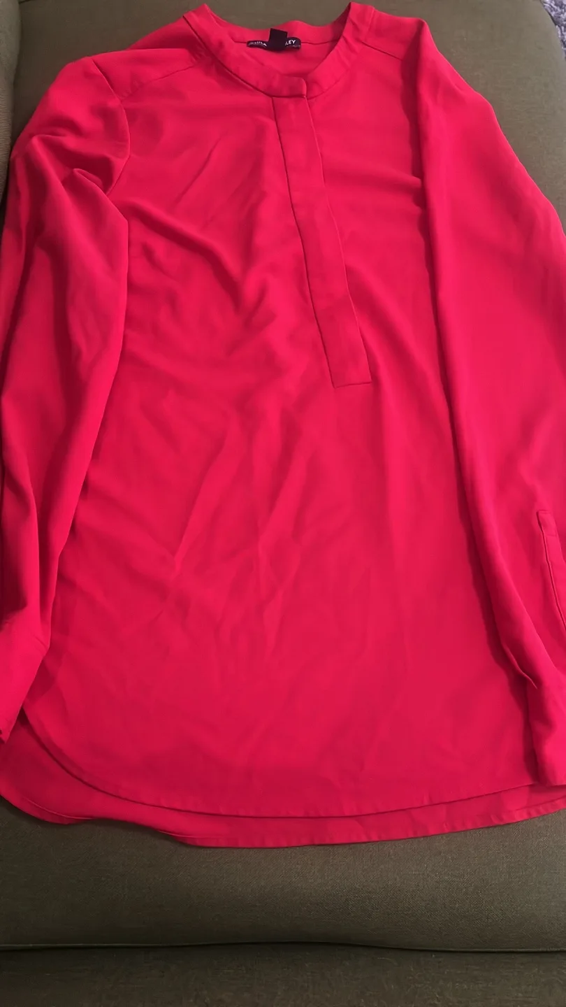 Hilary Radley Red Blouse Size L/G image indicator(4)