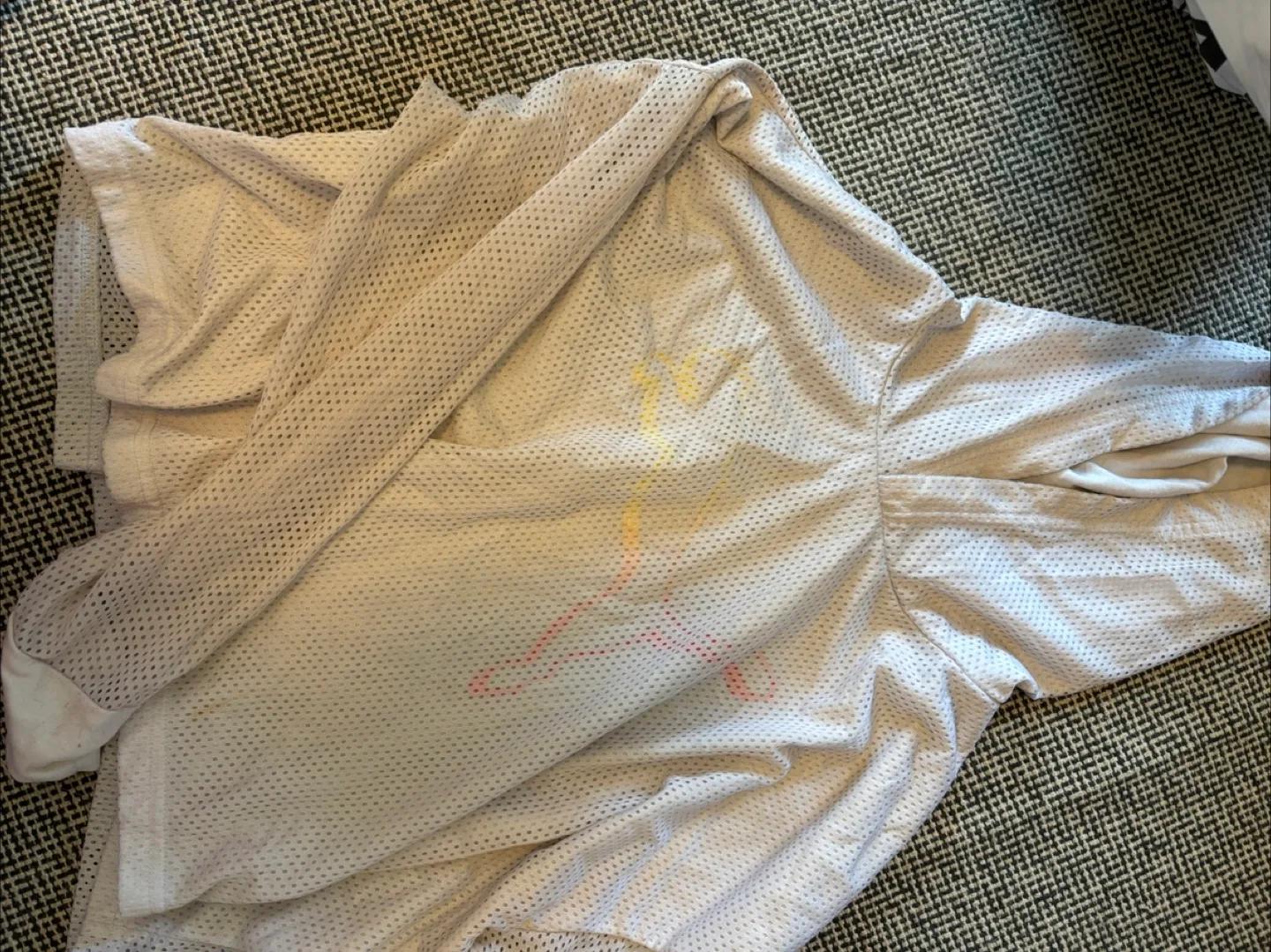 Puma Women's Size Medium White Mesh Hoodie thumbnail