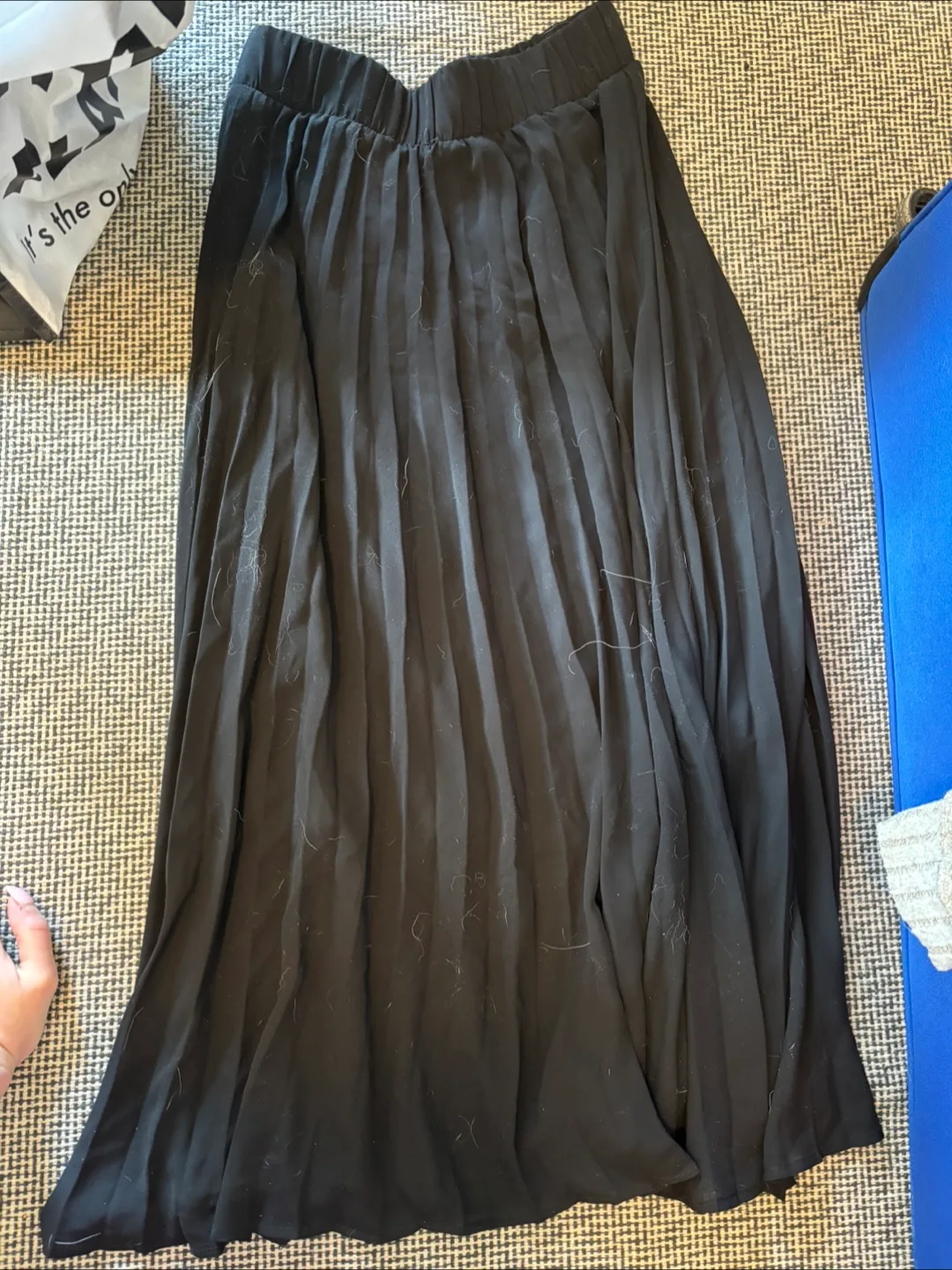 Black Pleated Midi Skirt - Size Small thumbnail