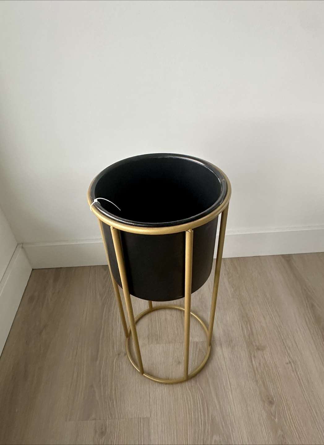 Plant Stand - photo 2