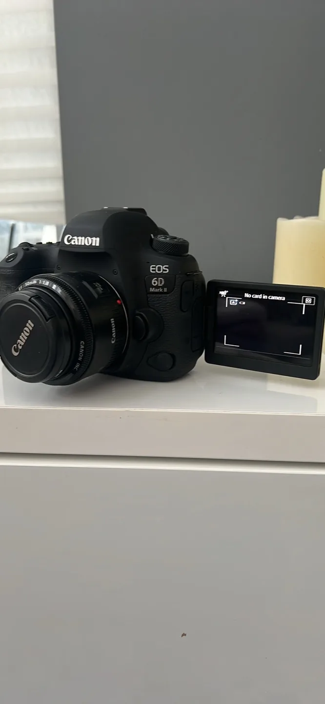 Canon EOS 6D Mark II DSLR Camera with 50mm Lens image indicator(3)