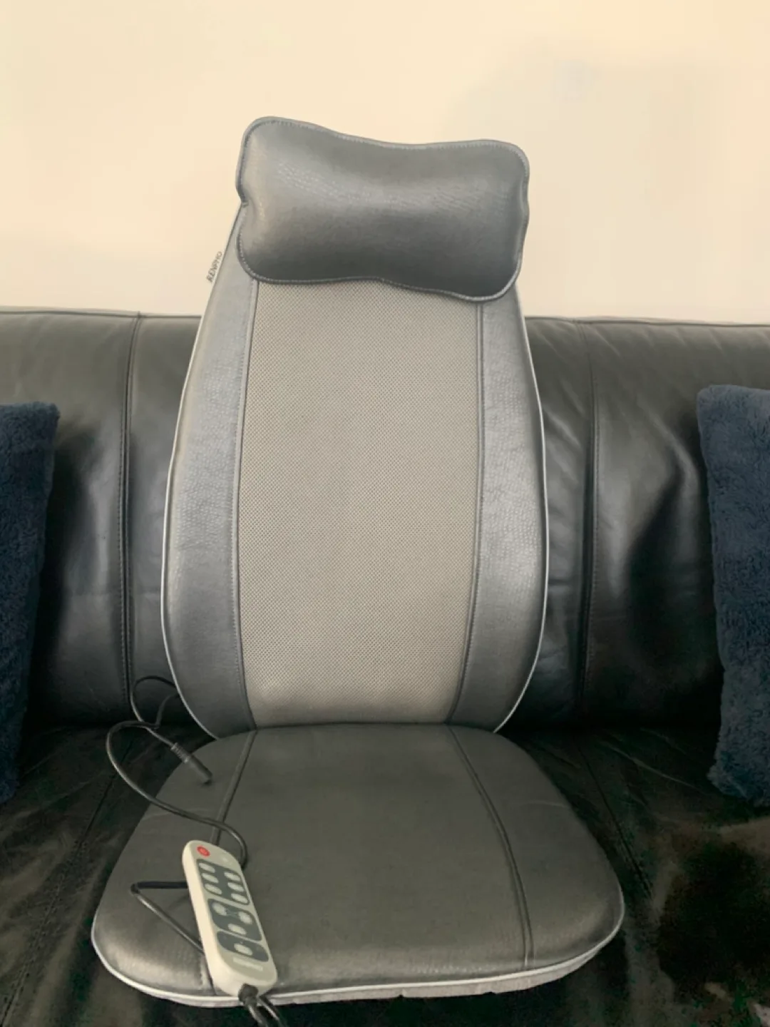 Renpho Shiatsu Back Massager with Heat image indicator(2)