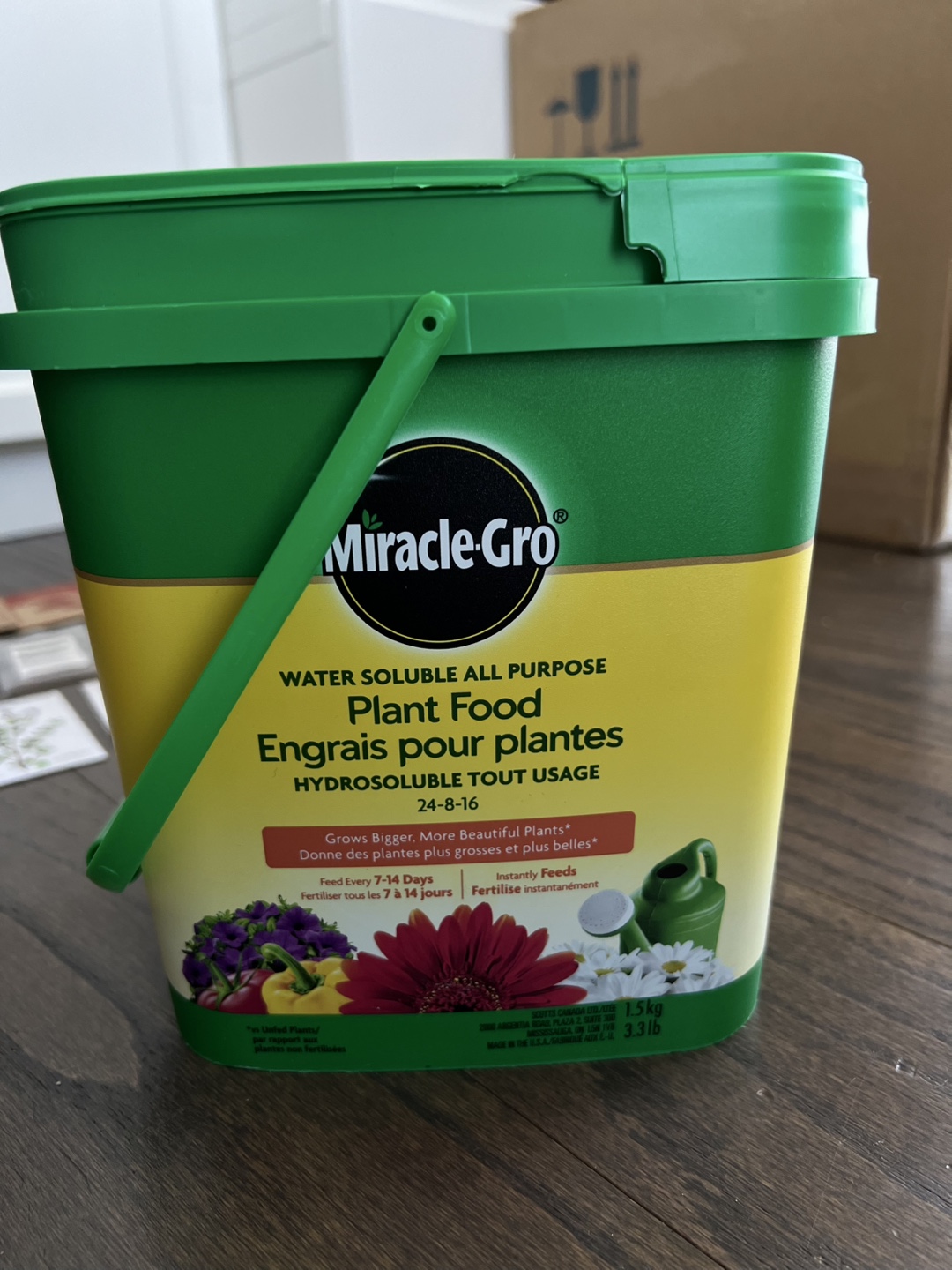 Gardening Supplies Bundle: Fertilizer, Seeds & More! - photo 3