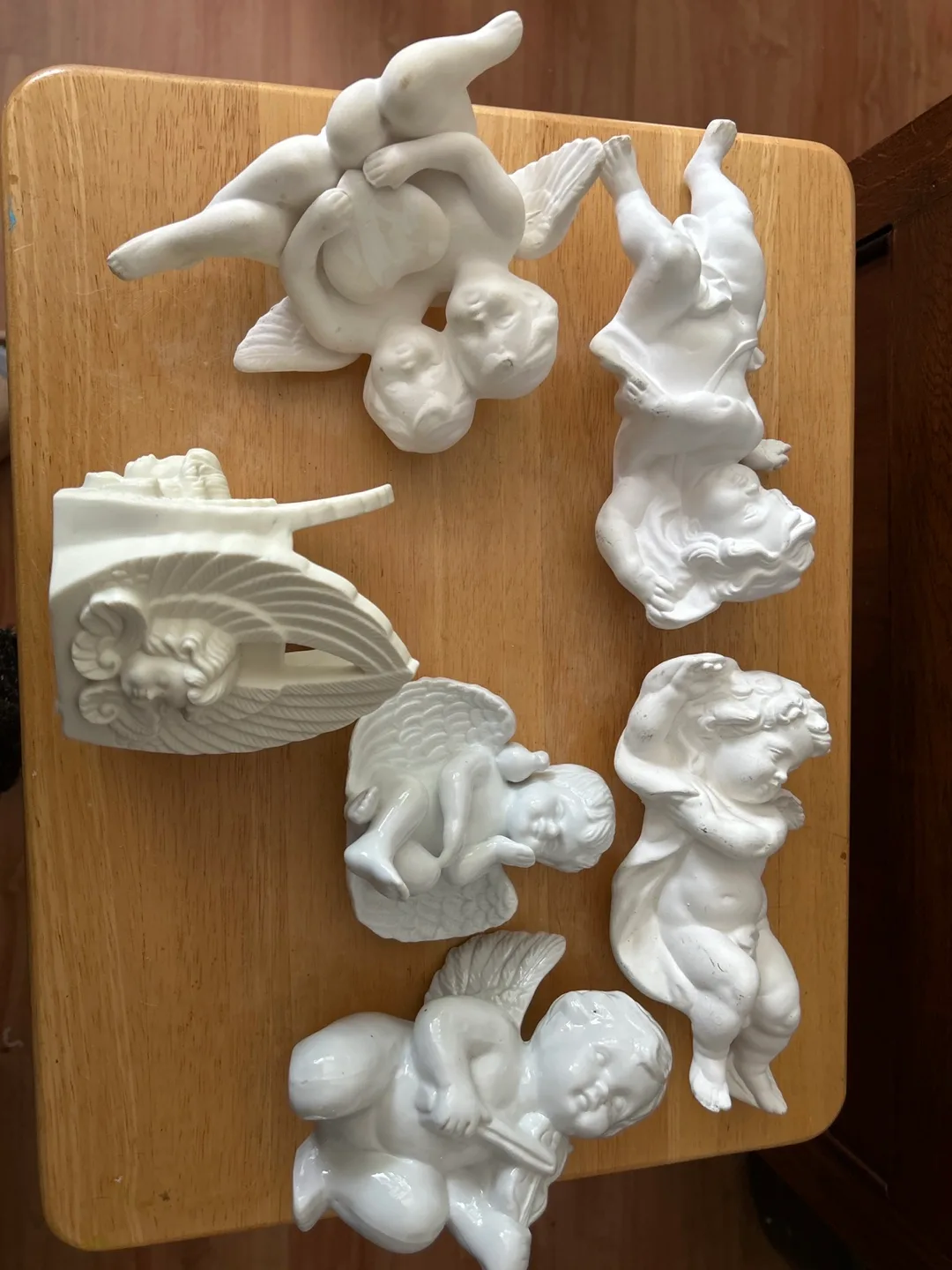 Lot of Six Angel Figurines, obo image indicator(2)