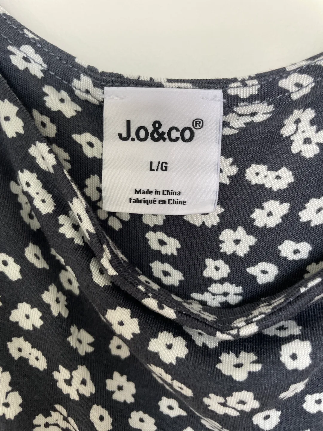 J.O&Co. Black and White Floral Print Wide Leg Jumpsuit image indicator(4)