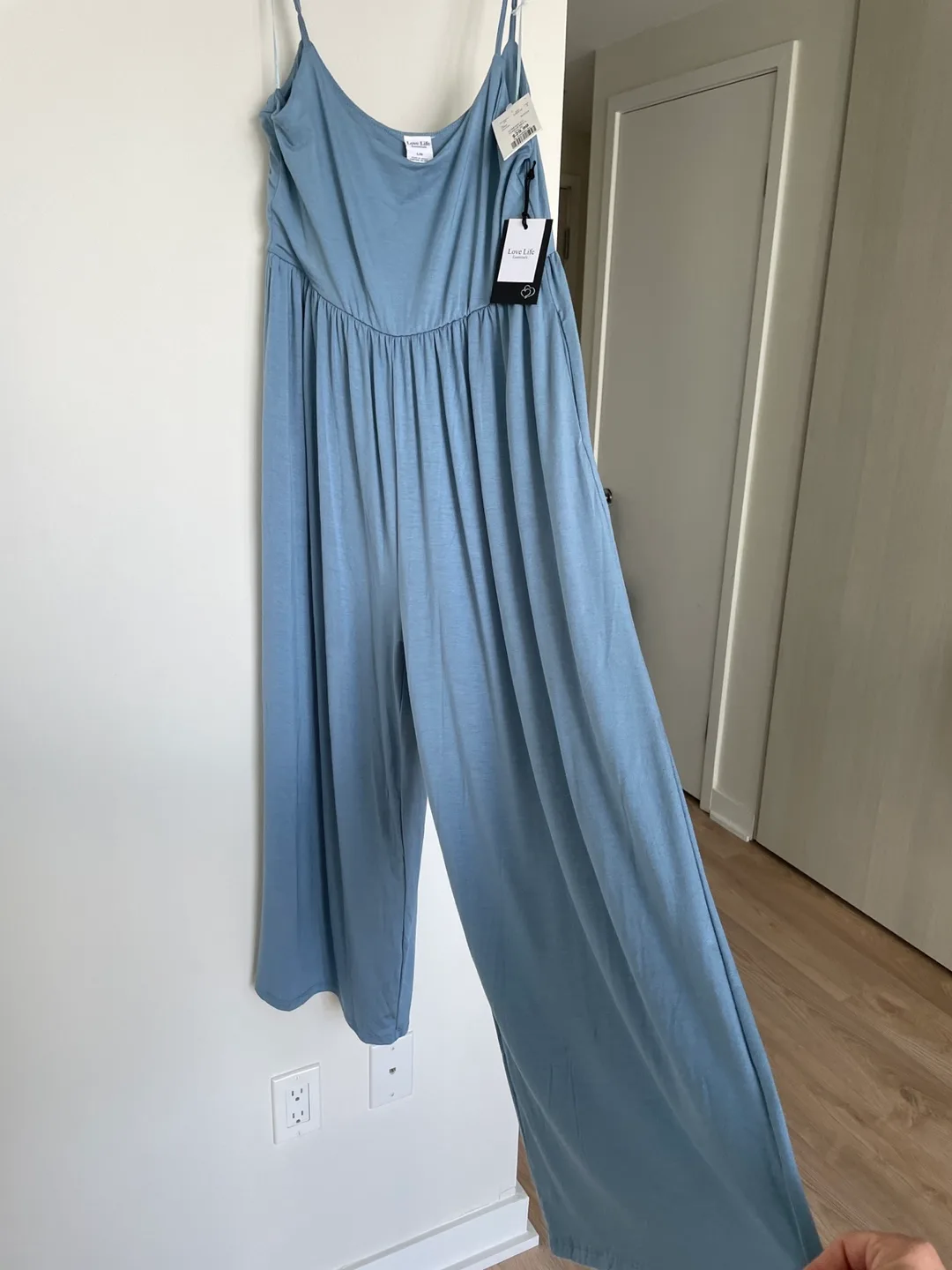 Love Life Essentials Dusty Blue Wide Leg Jumpsuit - Size L/G image indicator(4)