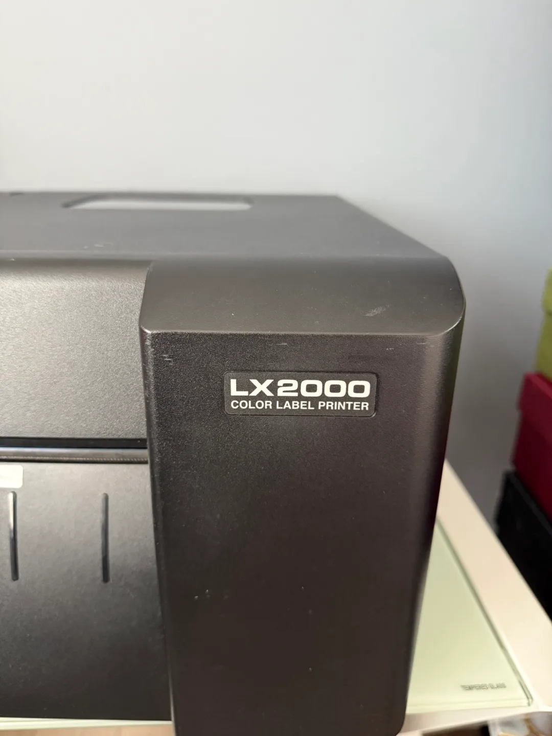 Primera LX2000 Color Label Printer with extra labels image indicator(2)