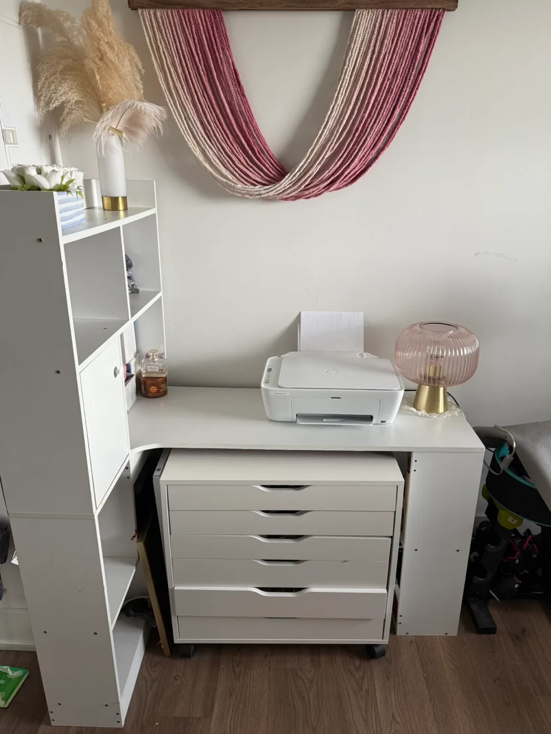 White Corner Desk with Storage Shelves and Drawers image indicator(3)