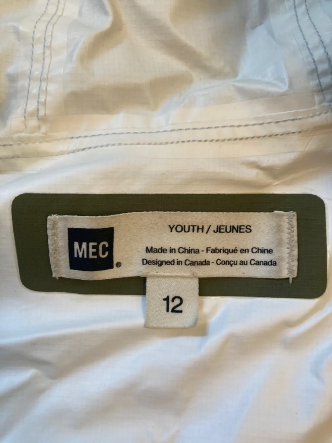 MEC Youth Size 12 Green Rain Jacket image indicator(2)