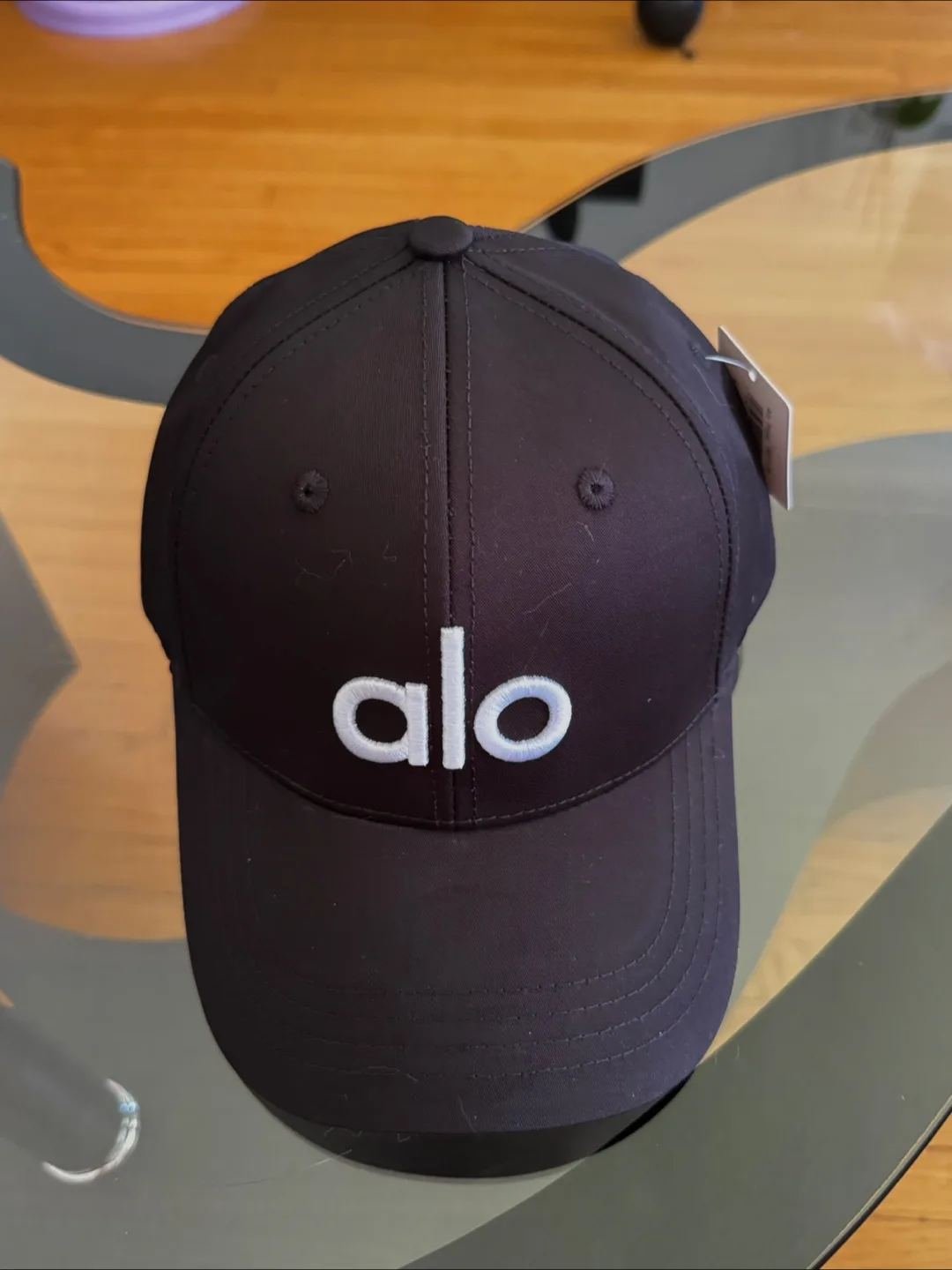 Alo Yoga Off-Duty Cap - Black thumbnail