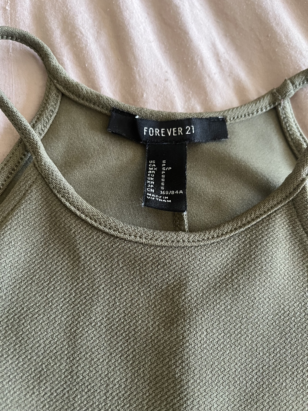 Bundle of three women's tops - photo 5