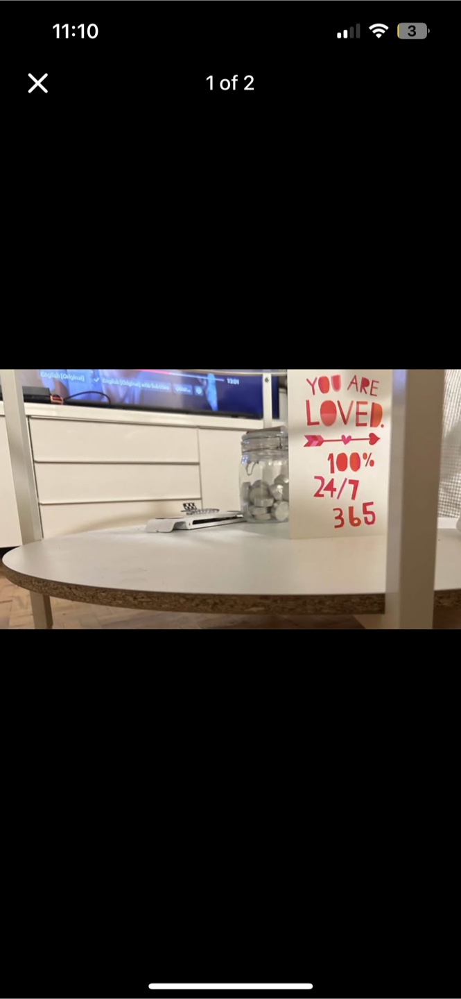 Round Glass Top Coffee Table with White Frame - photo 2