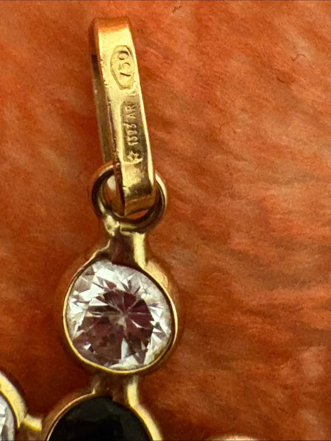 18 karat stamped real vintage Gold image indicator(2)