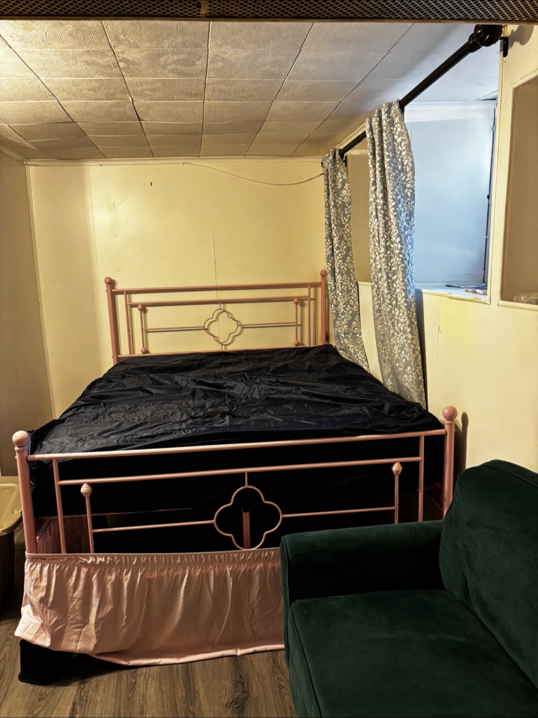 queen size platform bed frame - photo 2