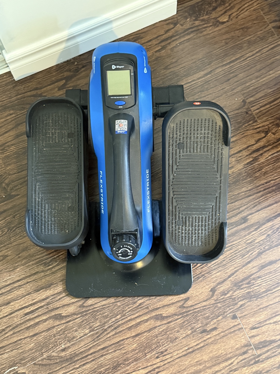 Exercise machine. Seated/standing - photo 2