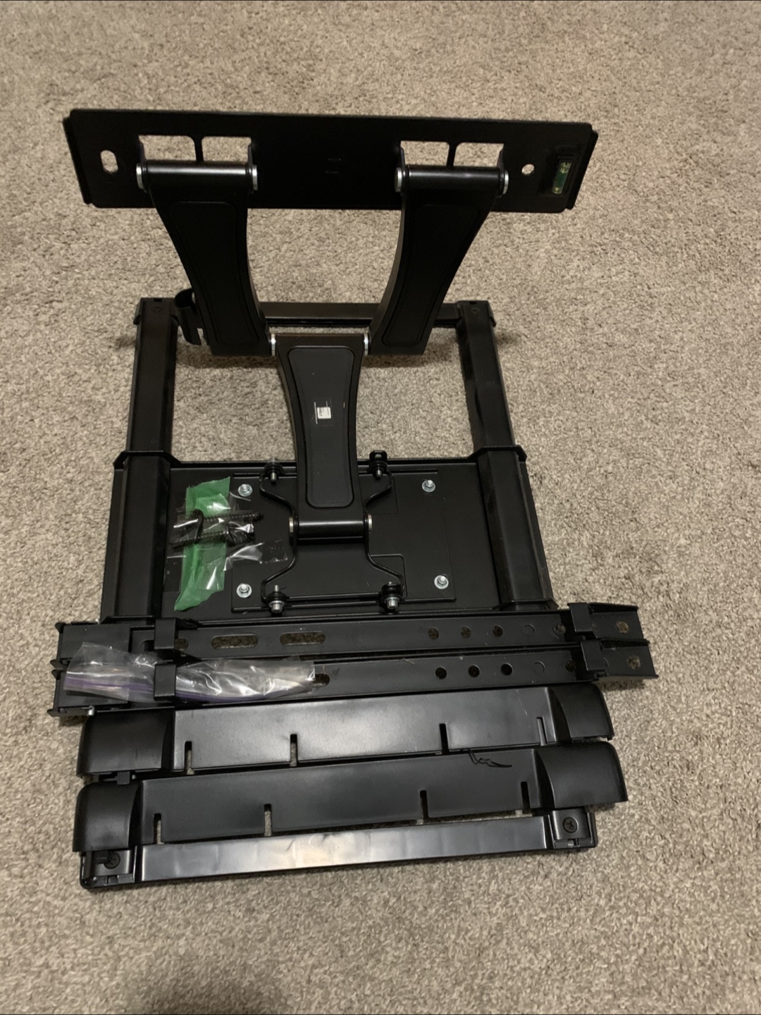 Full Motion TV Wall Mount Bracket